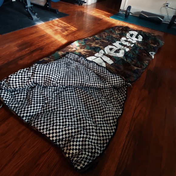 Supreme x North Face Camo Sleeping Bag (2011) RARE - Picture 2 of 5